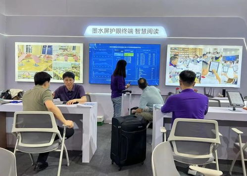 漢王科技賦能智慧教育新生態(tài) 亮相第83屆中國(guó)教育裝備展并開(kāi)展影視技術(shù)培訓(xùn)